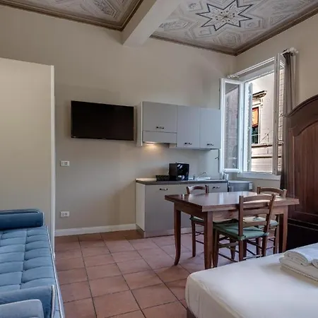 Piazza Maggiore And -bedinbolognacentro Luxuryh Pensión 3*