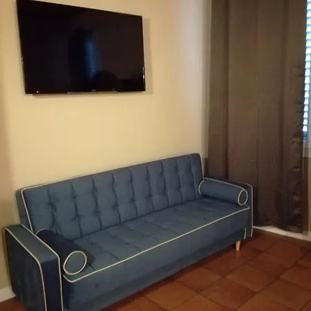 Piazza Maggiore And -bedinbolognacentro Luxuryh Bologna