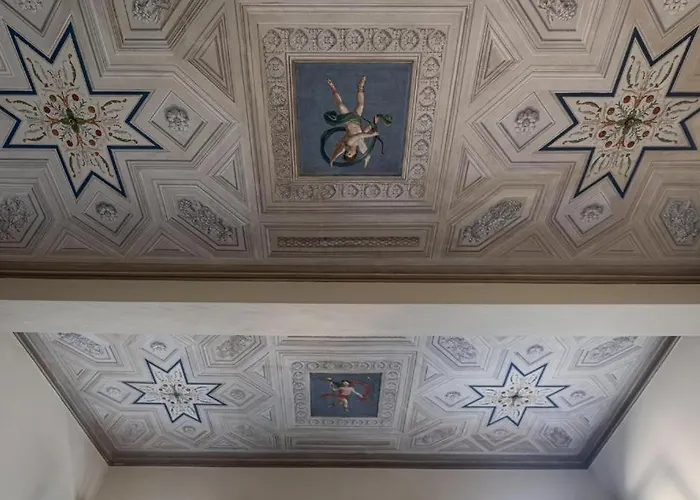 Piazza Maggiore And -bedinbolognacentro Luxuryh 3*