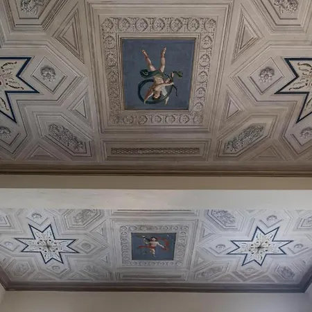 Piazza Maggiore And -bedinbolognacentro Luxuryh 3*