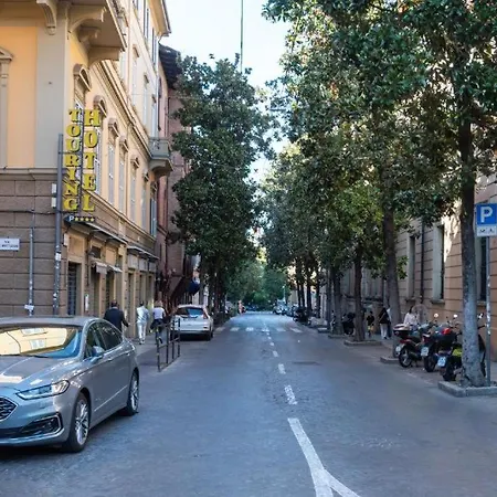 Piazza Maggiore And -bedinbolognacentro Luxuryh *